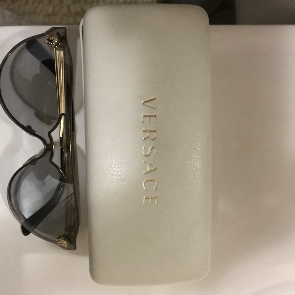 VERSACE EYE GLASSES